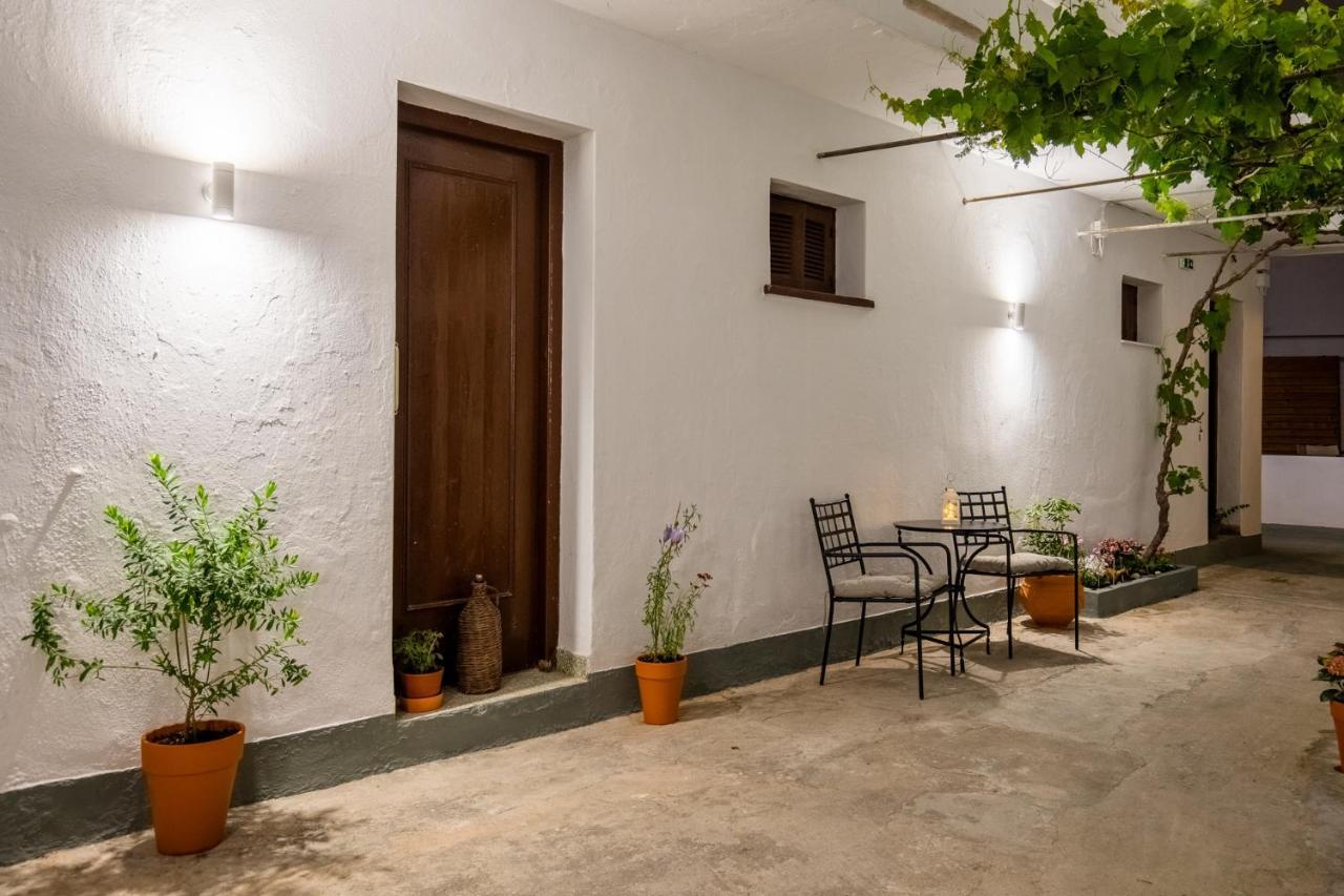 Uncle John'S Guesthouse Bandar Skopelos Luaran gambar