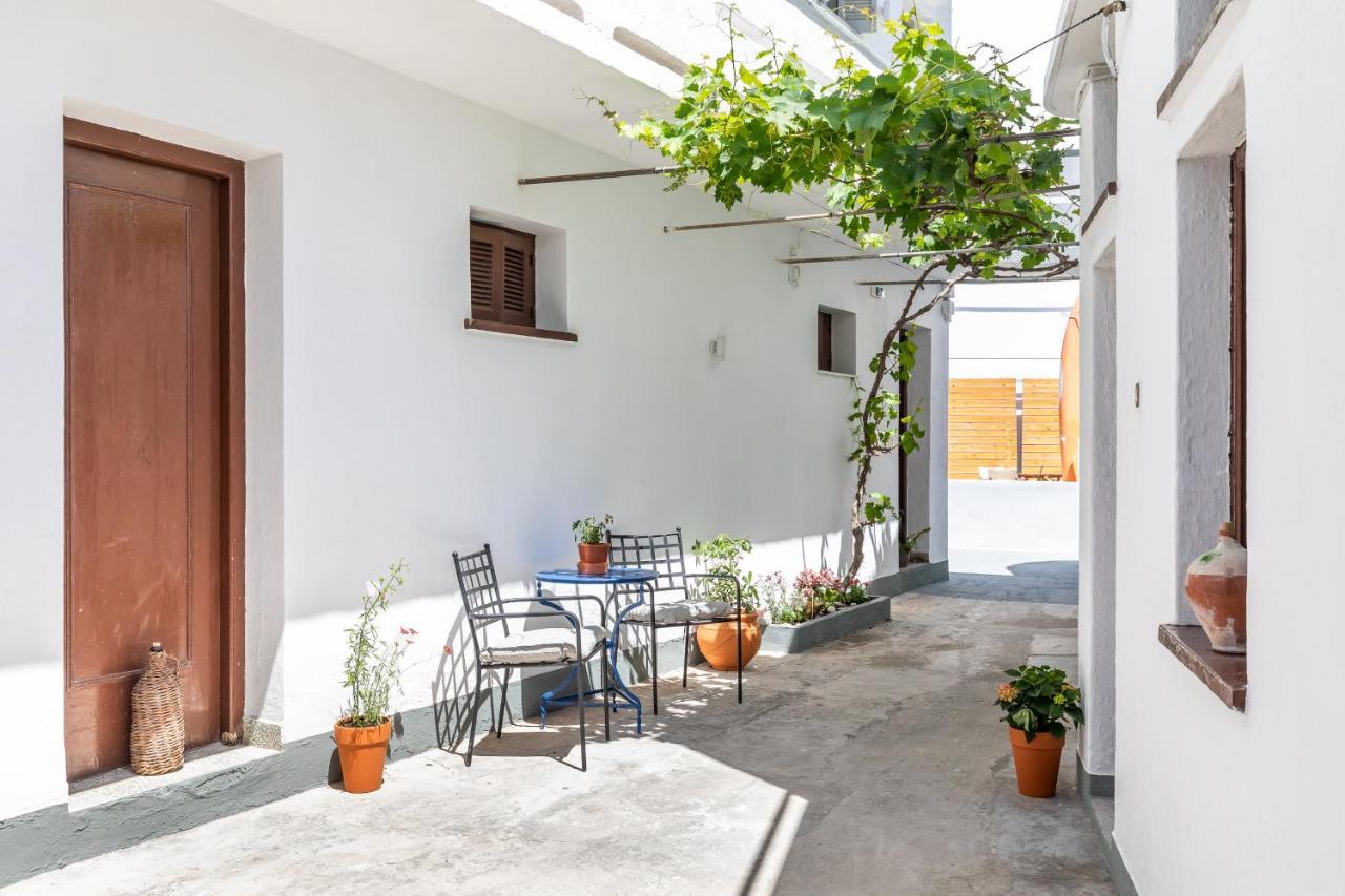 Uncle John'S Guesthouse Bandar Skopelos Luaran gambar